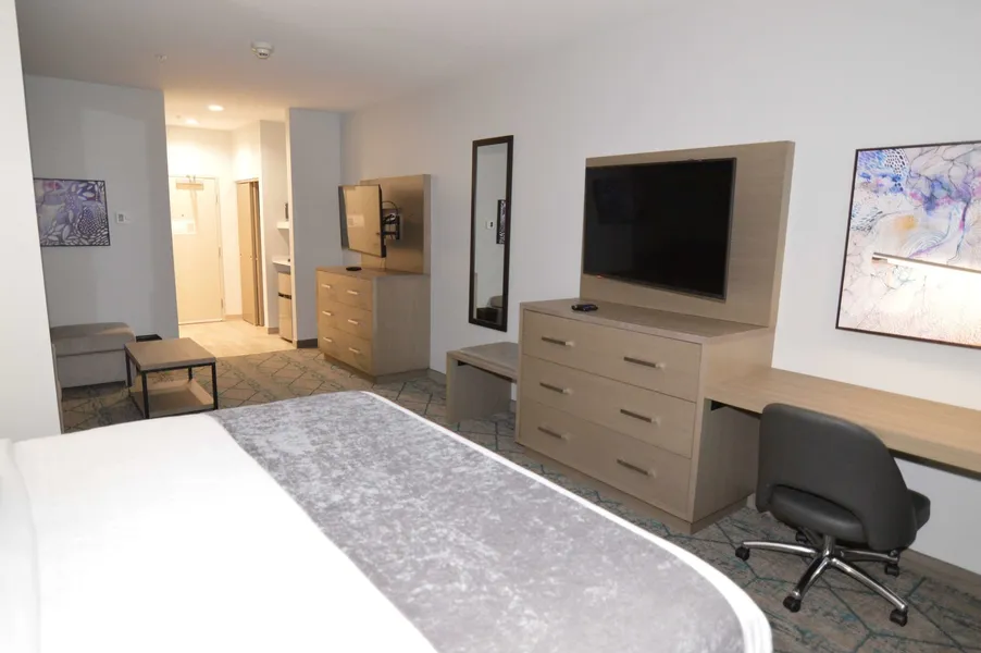 Best Western Plus Executive Residency Oklahoma City I-35 hotel detail image 6