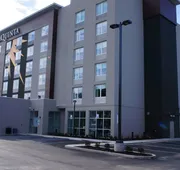 La Quinta Inn & Suites by Wyndham Mobile hotel detail image 7