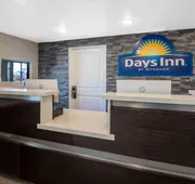 Days Inn by Wyndham Galt/Elk Grove South hotel detail image 5