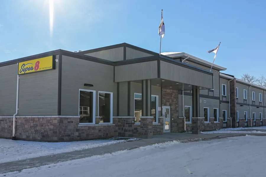 Super 8 by Wyndham Moosonee hotel detail image 2