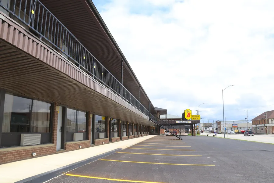 Super 8 by Wyndham Hearst ON hotel detail image 2