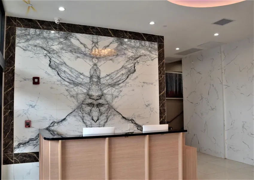 Lic Plaza Hotel hotel detail image 6