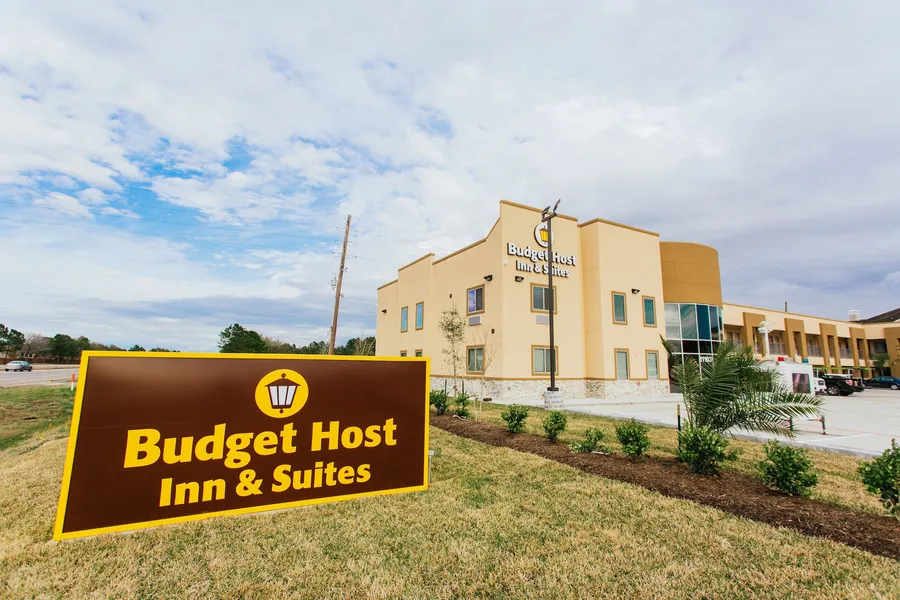 Budget Host Inn and Suites hotel detail image 2
