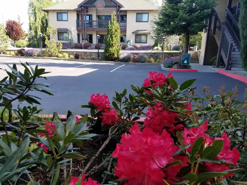 Redwood Garden Inn hotel detail image 6
