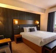 Executive Residency by Best Western Calgary City View North hotel detail image 5