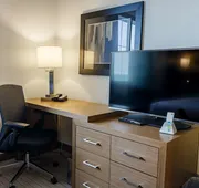 Executive Residency by Best Western Calgary City View North hotel detail image 7