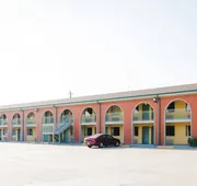 Express Inn Gulf Bank hotel detail image 7