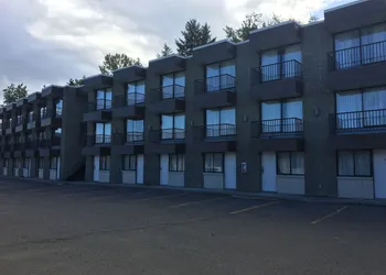North Star Inn & Suites hotel thumbnail 4