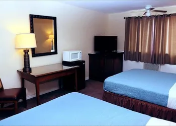 Antler Motel hotel thumbnail 5
