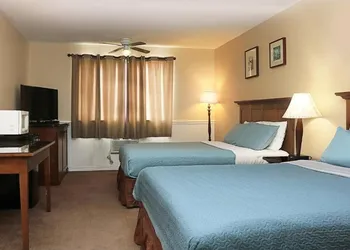 Antler Motel hotel thumbnail 6