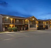 Eagle's Den Suites Andrews a Travelodge by Wyndham hotel detail image 7