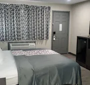 Crescent Park Motel & Suites hotel detail image 3