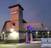 Platinum Inn and Suites hotel detail image 5