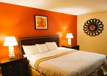 OYO Hotel McIntyre GA US 441 hotel thumbnail 6