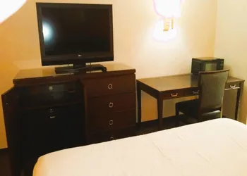 OYO Hotel McIntyre GA US 441 hotel thumbnail 7