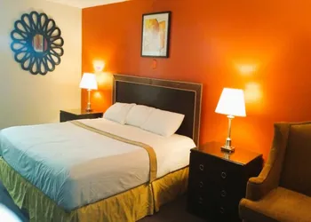 OYO Hotel McIntyre GA US 441 hotel thumbnail 8