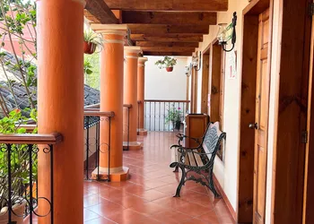 Hotel La Casa de Mama hotel thumbnail 3