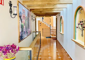 Hotel La Casa de Mama hotel thumbnail 7