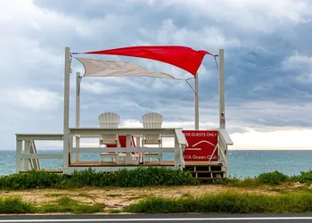 A1A Ocean Club hotel thumbnail 7