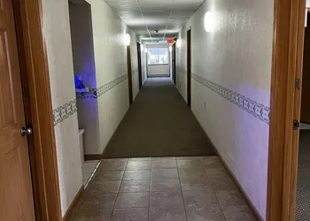 Budget Host Inn & Suites hotel thumbnail 5