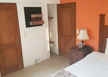 Cabañas Revi Inn hotel thumbnail 3