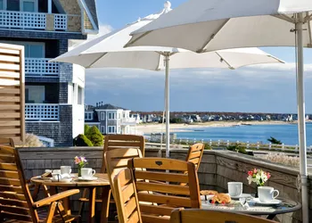 Inn on the Sound hotel thumbnail 3