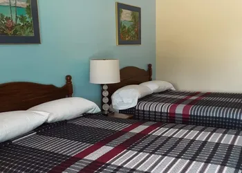 Ponce De Leon Motel hotel thumbnail 5