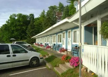 Carla's Inn hotel thumbnail 2