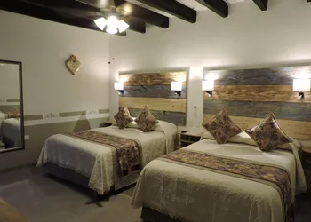 Casa Colibri hotel thumbnail 4