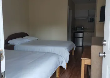 Coquihalla Motel hotel thumbnail 8