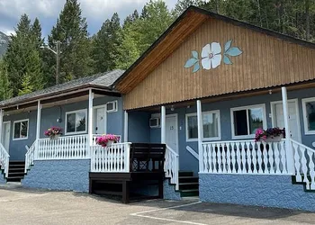 Celadon Lodge hotel thumbnail 3