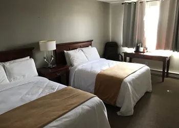 The Auberge Inn hotel thumbnail 3