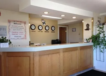 Western Budget Motel Peace River hotel thumbnail 2