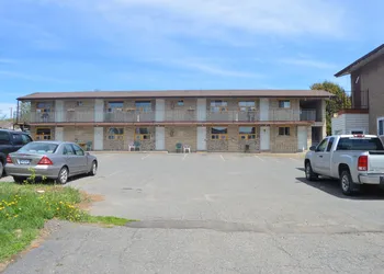 Modern Motel hotel thumbnail 2