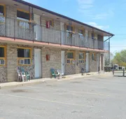 Modern Motel hotel detail image 3