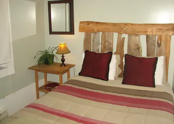 Tofino Trek Inn hotel thumbnail 4