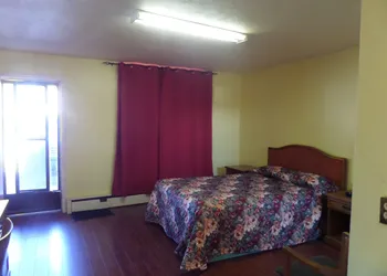 Lakeridge Motel hotel thumbnail 6