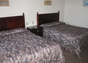 Clarkson Village Motel hotel thumbnail 5