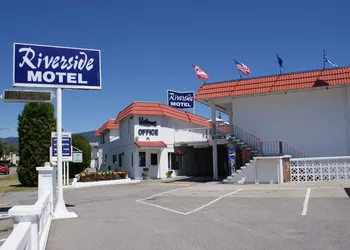 Riverside Motel hotel thumbnail 7