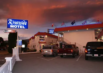 Riverside Motel hotel thumbnail 8