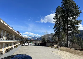 Villa Motel hotel thumbnail 4