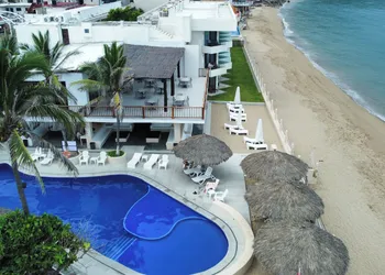 Hotel Barra de Navidad hotel thumbnail 5