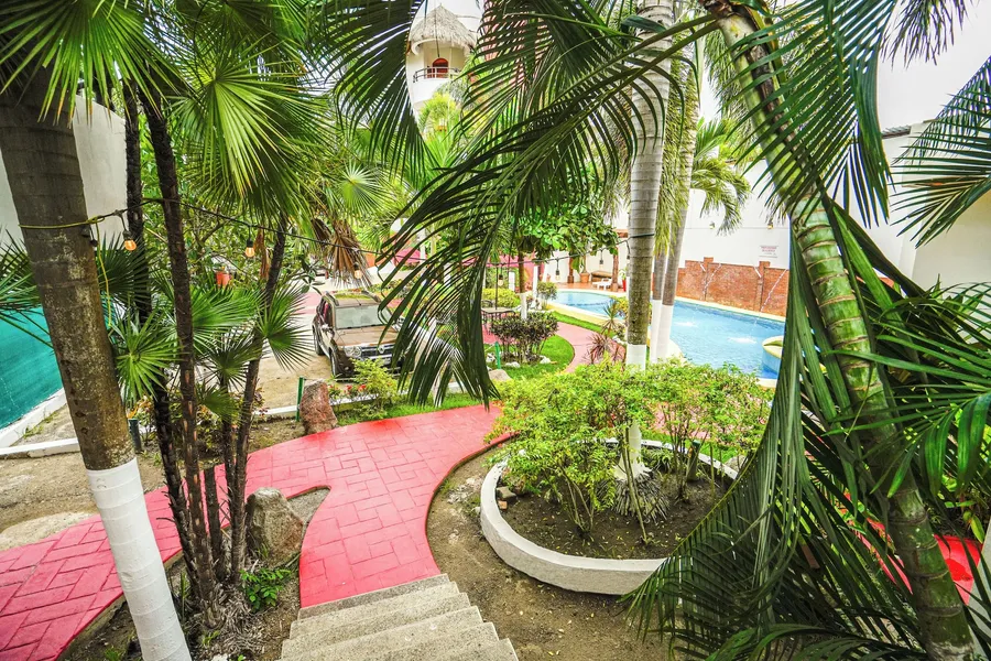 Hotel y Suites Los Encantos hotel detail image 6