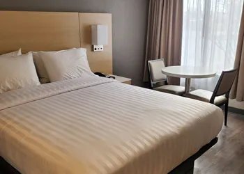 White Knight Motel hotel thumbnail 7