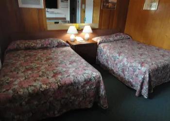 Airport Inn Motel & RV Park hotel thumbnail 3