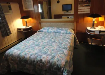 Airport Inn Motel & RV Park hotel thumbnail 6