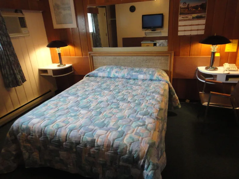 Airport Inn Motel & RV Park hotel detail image 6