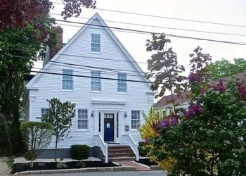 Atlantic Light Inn hotel thumbnail 2