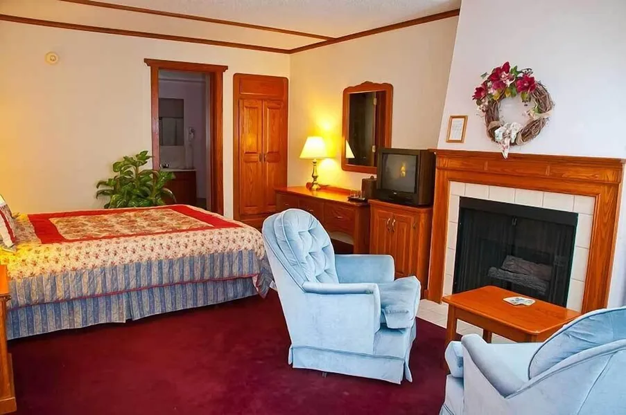 Bavarian Inn Lodge & Restaurant hotel detail image 6
