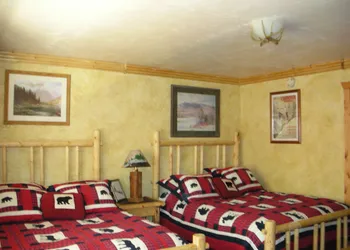 Snow Bear Inn hotel thumbnail 7